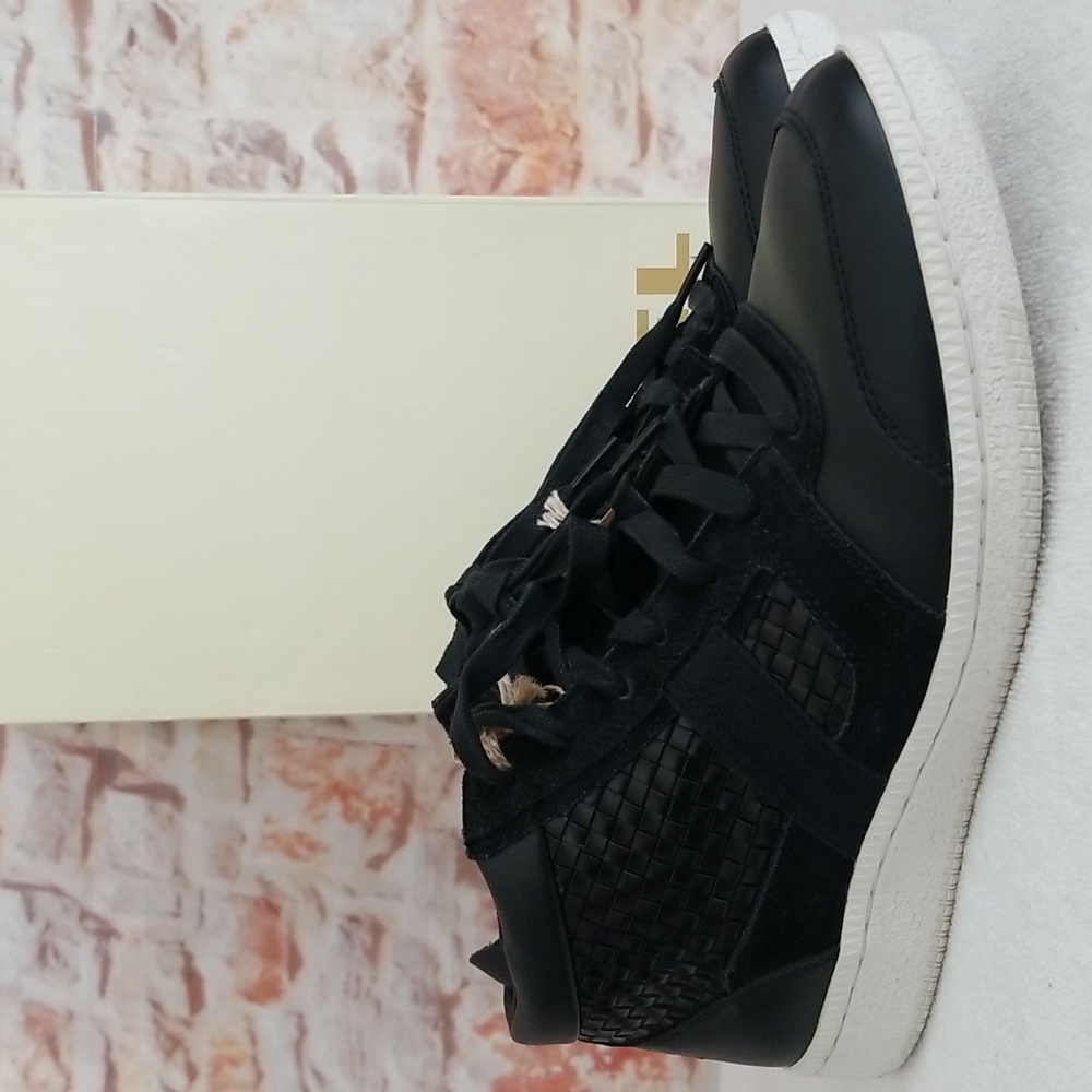 New Diesel Amnesia Resolution Sneakers